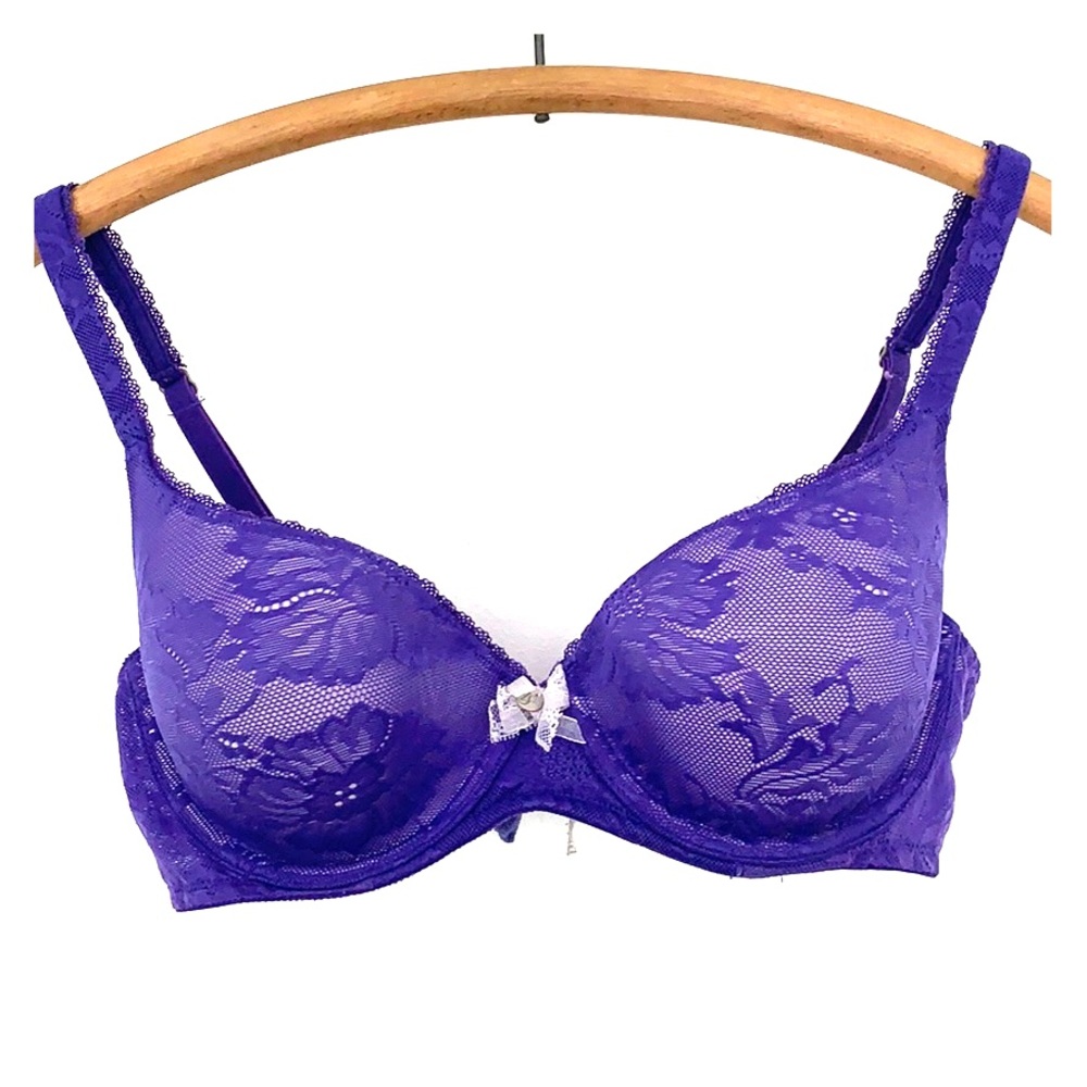Victoria’s Secret: Body by Victoria Lined Demi